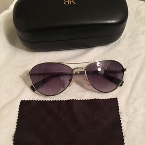 Banana Republic aviator type sunglasses